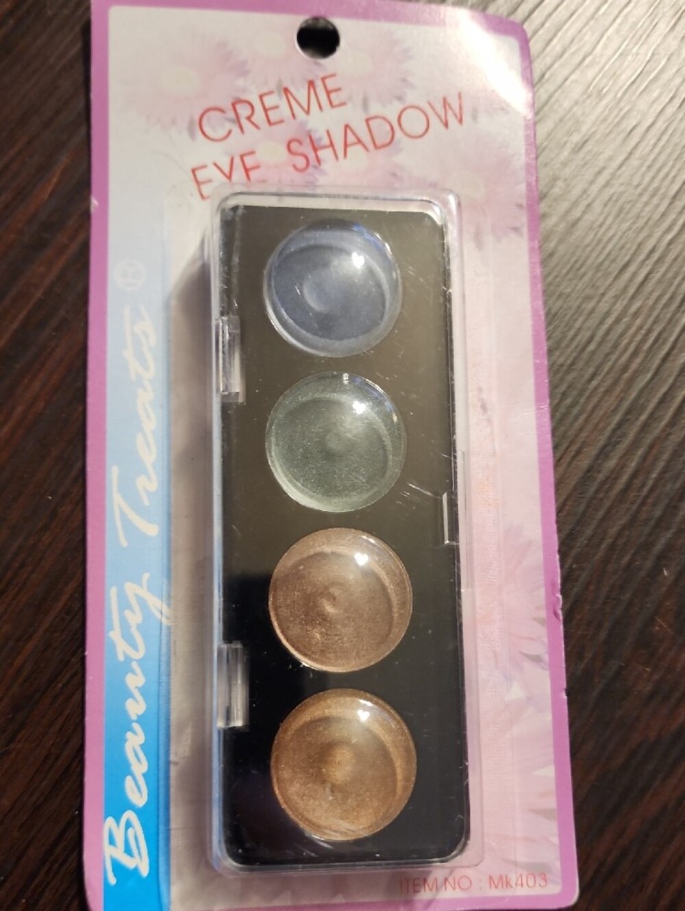 Make Up Bundle - Picture 2 of 11
